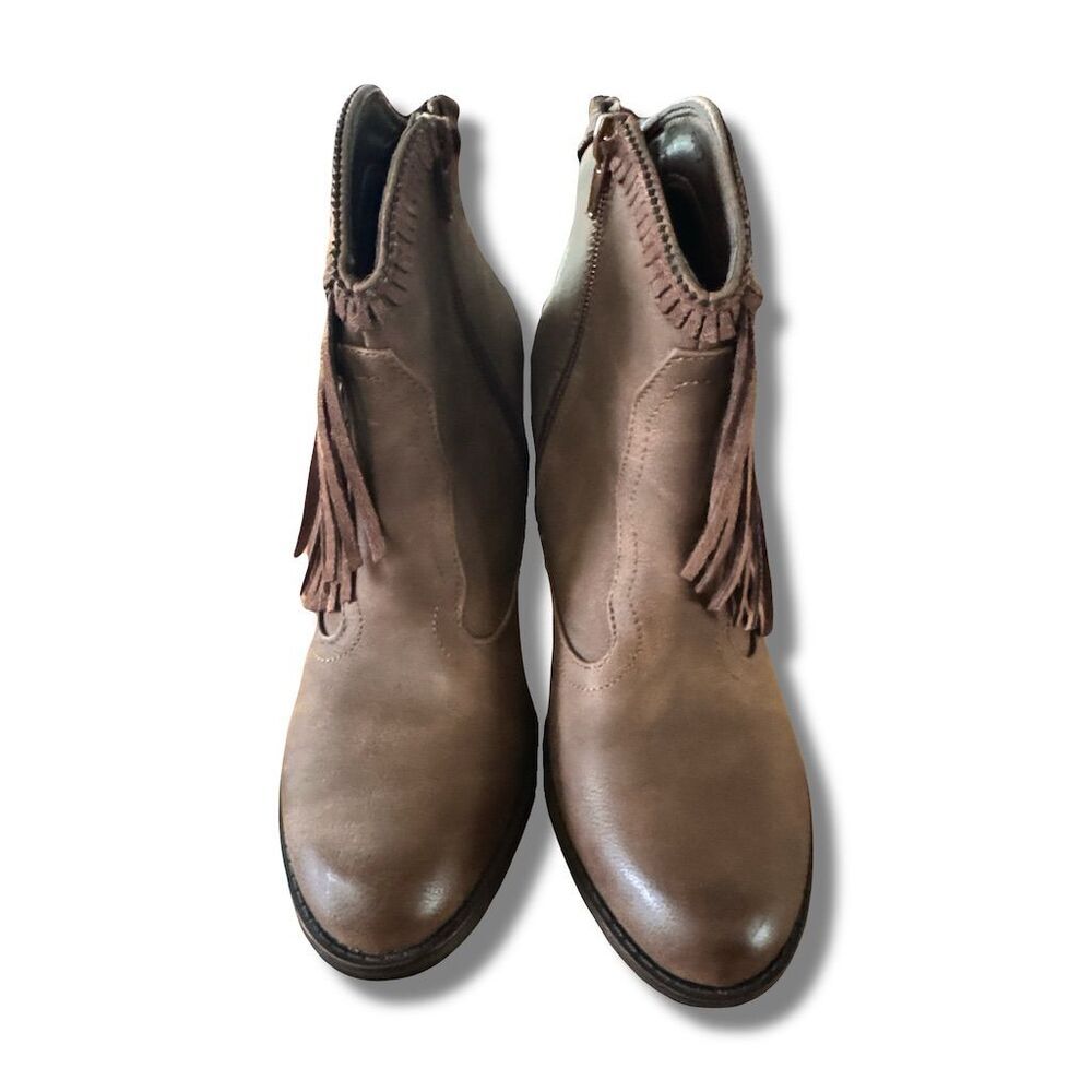Pierre Dumas Women's Brown Fringe Block Heel Ankle Boots Western Size 6 - Picture 3 of 9